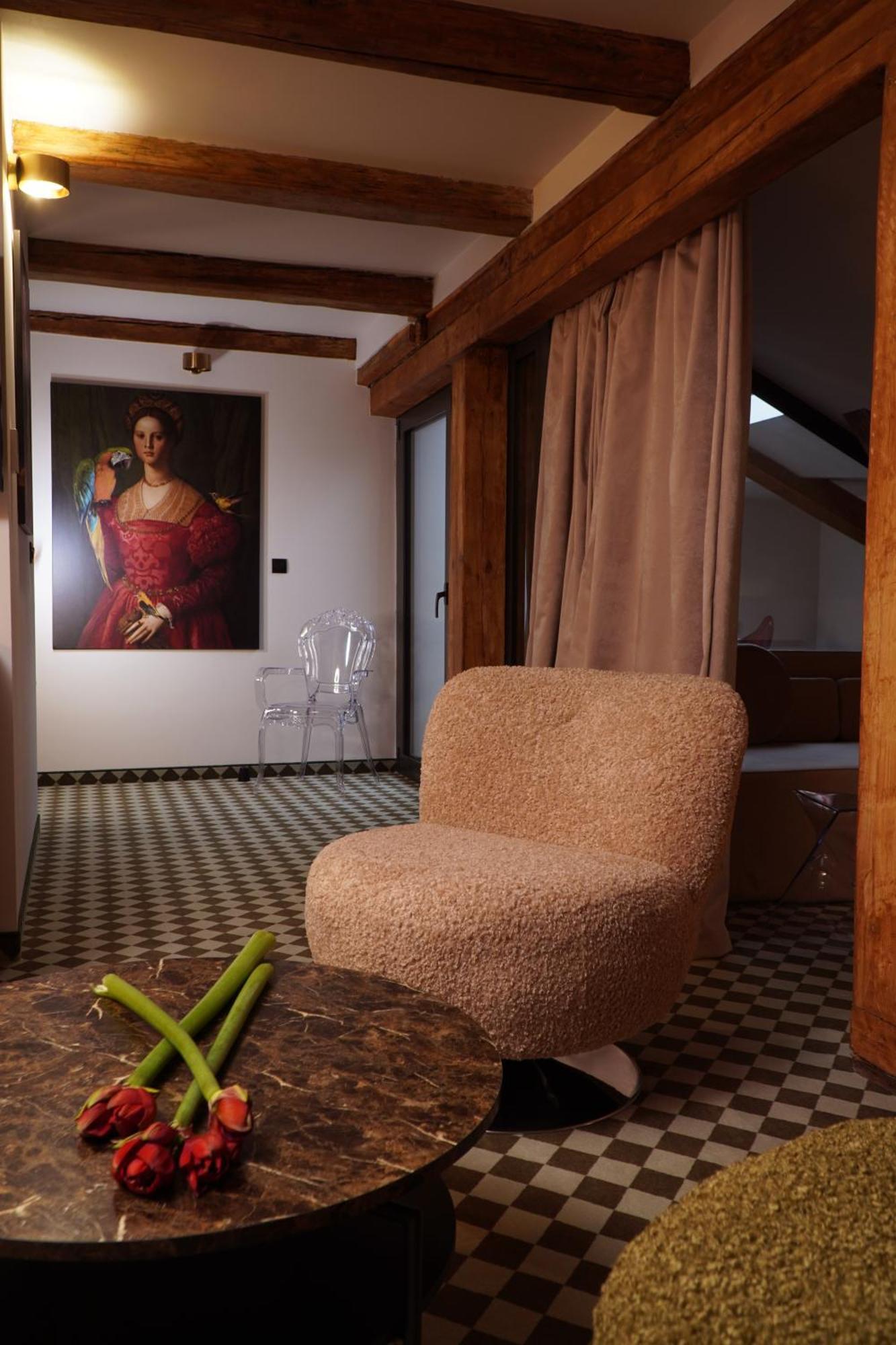 Hotel Pietryna Łódź Dış mekan fotoğraf