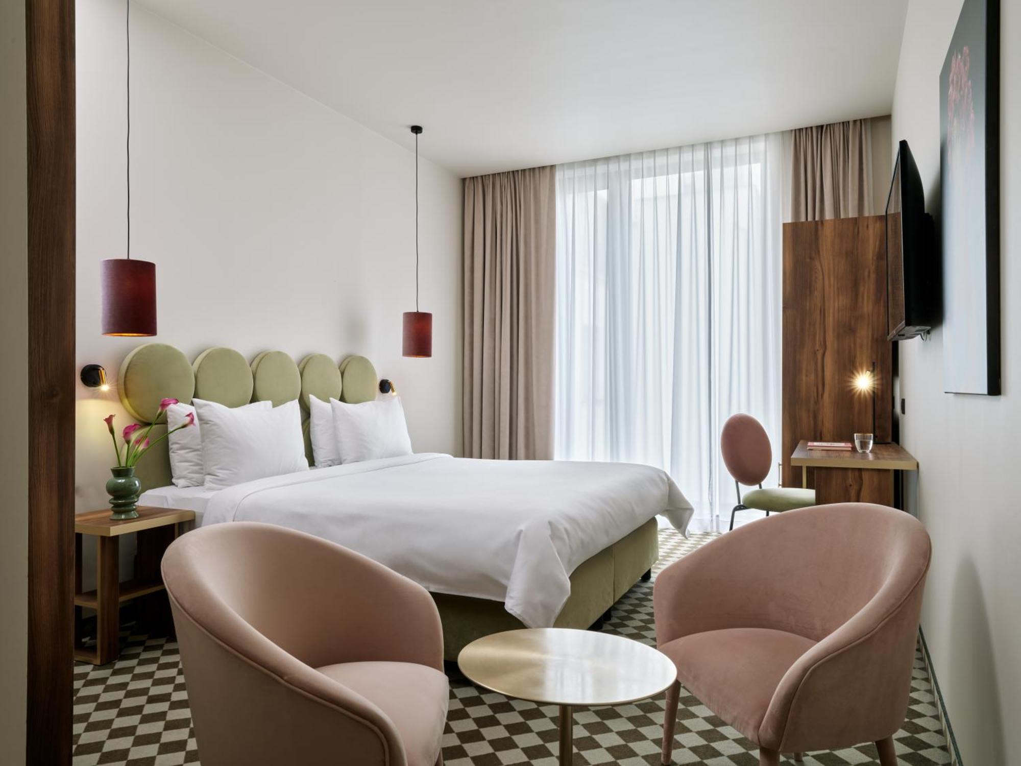 Hotel Pietryna Łódź Dış mekan fotoğraf